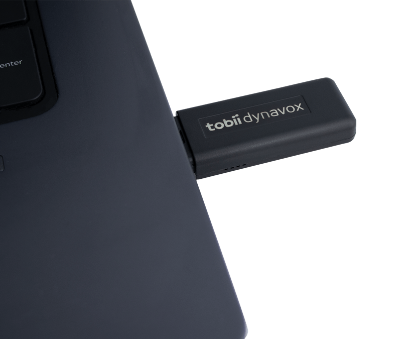 Tobii Dynavox AccessIT kopplat i datoruttag